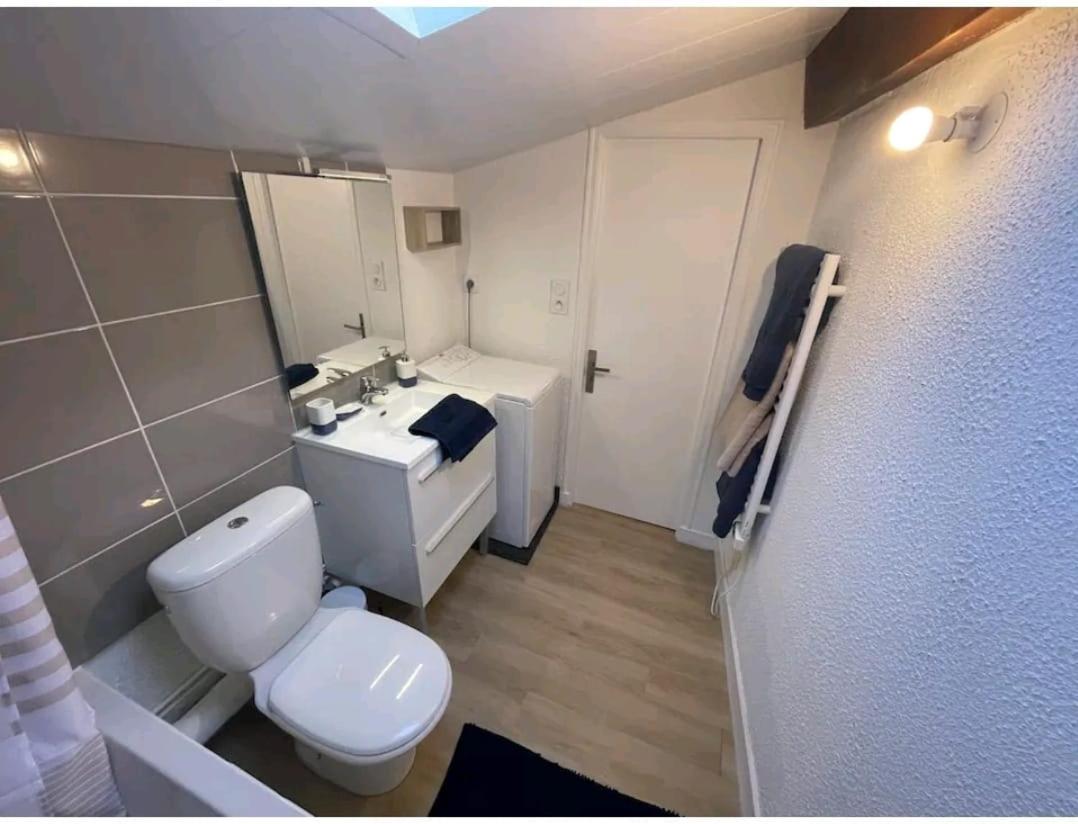 Le Loft Berbere - Ideal Couples, Familles, Business - Centre Historique, Wifi , Netflix Niort Kültér fotó